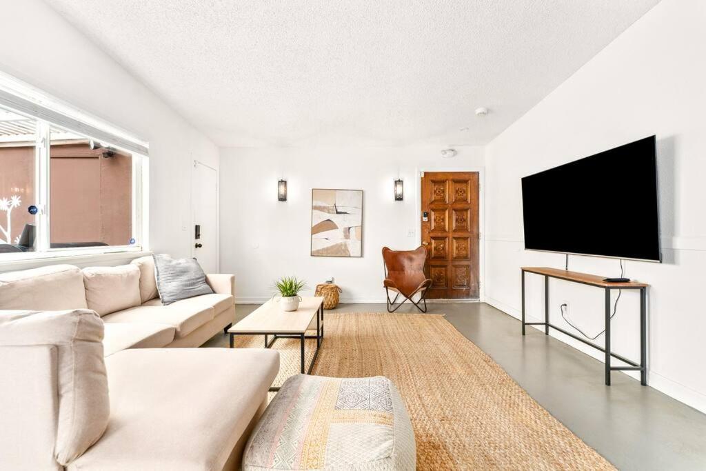 ジョシュア・ツリー Palm Vista Retreat *Hot Tub/Cowboy Pool/Hammocks*ヴィラ エクステリア 写真